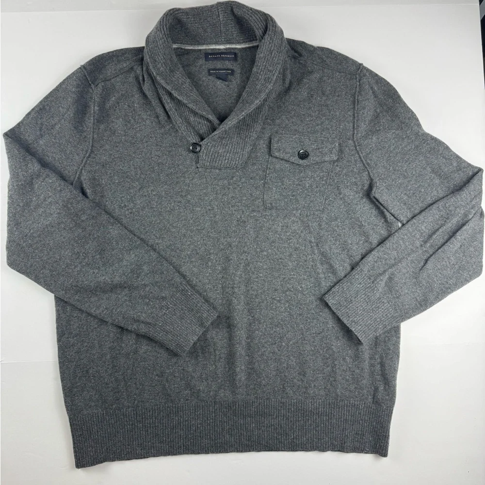 Banana Republic Men’s Shawl Collar single button popover wool blend sweater XL